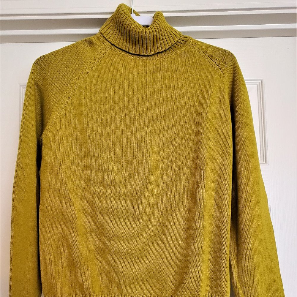 Jeanne Pierre Women's Turtleneck Cotton Sweater (L) Gold (Gently Used